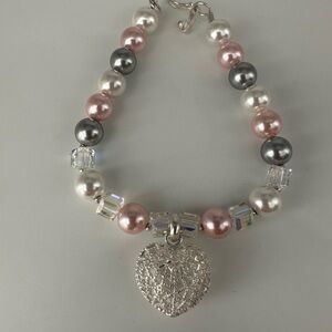Elegant Pearl silver and Crystal Heart Bracelet